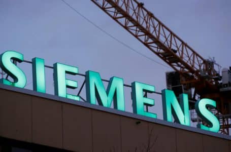 EU Rejects Rail Mergers of Siemens and Alstom